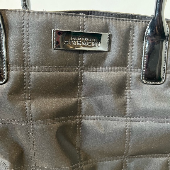 Givenchy perfum black tote. - Picture 3 of 5